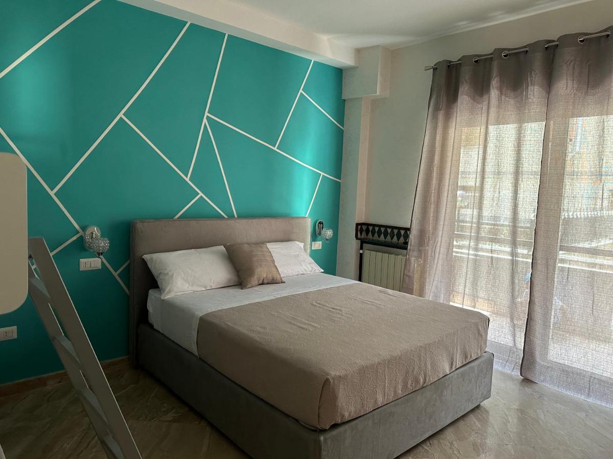 Bed and Breakfast Al Centro à Formia Extérieur photo